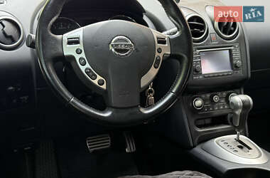 Внедорожник / Кроссовер Nissan Qashqai 2010 в 