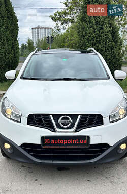 Позашляховик / Кросовер Nissan Qashqai 2012 в Сумах
