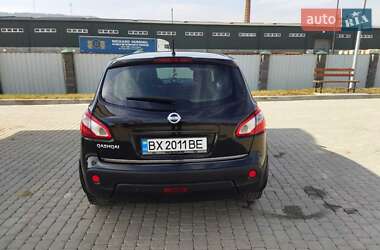 Внедорожник / Кроссовер Nissan Qashqai 2010 в Хмельницком