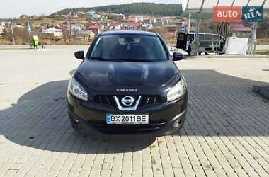 Внедорожник / Кроссовер Nissan Qashqai 2010 в Хмельницком