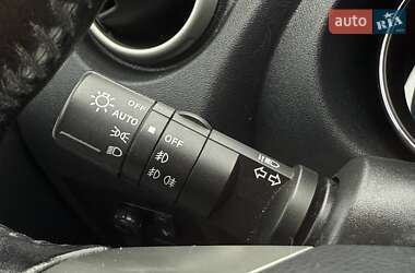 Внедорожник / Кроссовер Nissan Qashqai 2011 в 