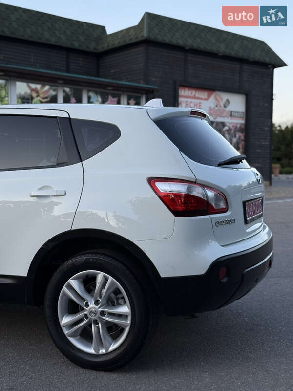 Внедорожник / Кроссовер Nissan Qashqai 2010 в Кропивницком