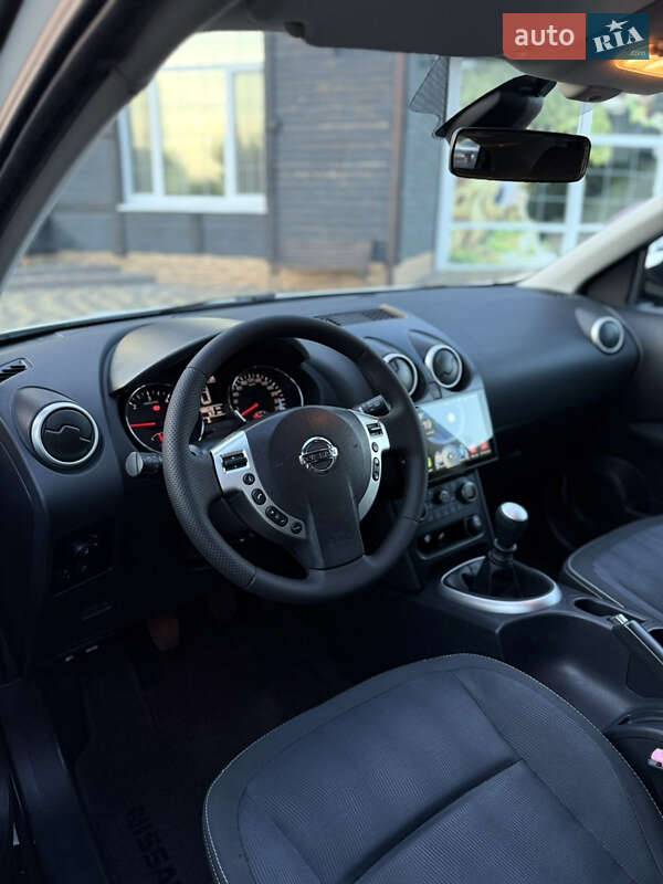 Внедорожник / Кроссовер Nissan Qashqai 2010 в Кропивницком