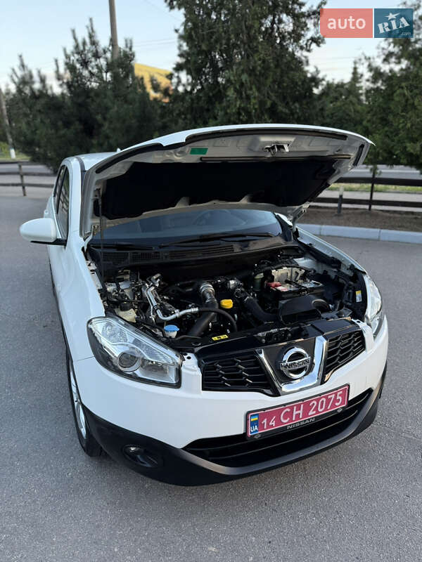 Внедорожник / Кроссовер Nissan Qashqai 2010 в Кропивницком