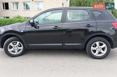 Внедорожник / Кроссовер Nissan Qashqai 2009 в 