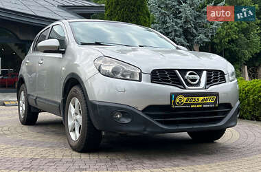 Позашляховик / Кросовер Nissan Qashqai 2011 в Львові