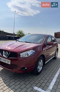 Внедорожник / Кроссовер Nissan Qashqai 2013 в Тернополе