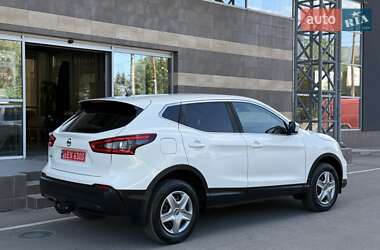 Внедорожник / Кроссовер Nissan Qashqai 2018 в 