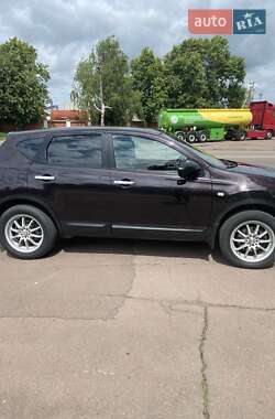Внедорожник / Кроссовер Nissan Qashqai 2009 в Коростене