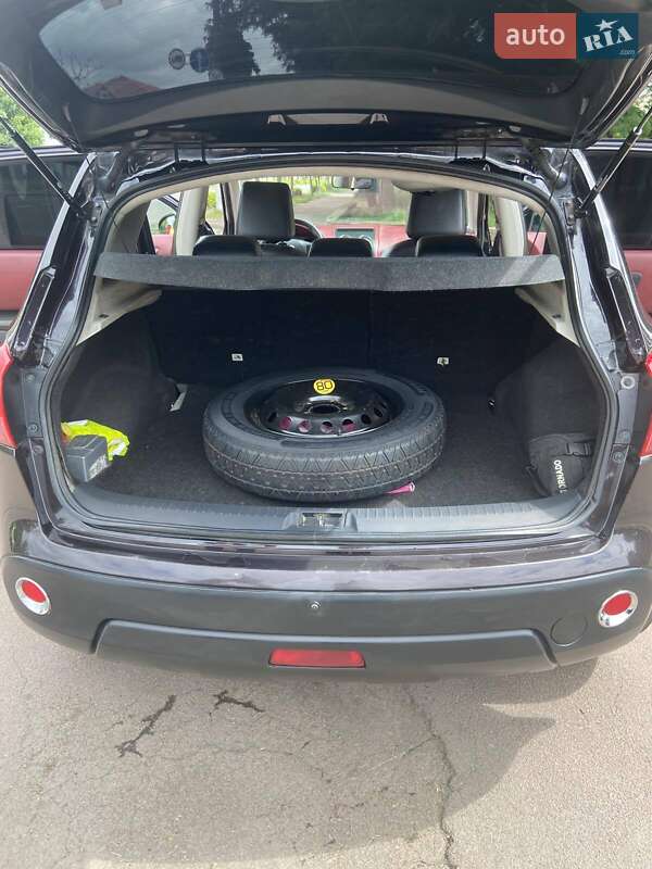 Внедорожник / Кроссовер Nissan Qashqai 2009 в Коростене