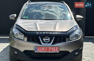 Внедорожник / Кроссовер Nissan Qashqai 2012 в 