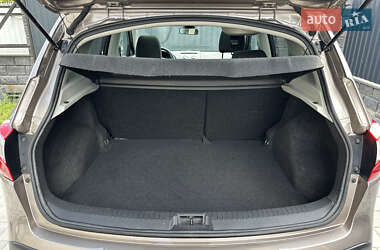 Внедорожник / Кроссовер Nissan Qashqai 2012 в 
