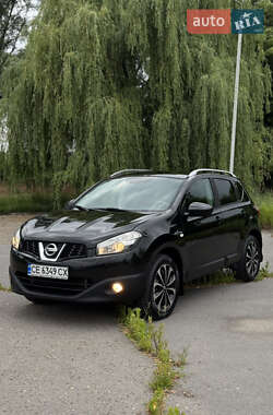 Позашляховик / Кросовер Nissan Qashqai 2011 в Чернівцях