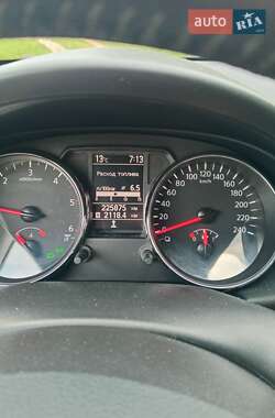Внедорожник / Кроссовер Nissan Qashqai 2010 в 