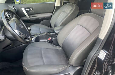 Внедорожник / Кроссовер Nissan Qashqai 2012 в 