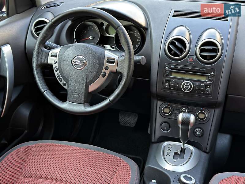 Позашляховик / Кросовер Nissan Qashqai 2008 в Одесі