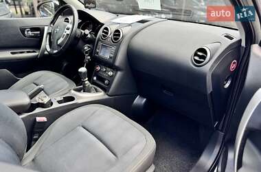 Позашляховик / Кросовер Nissan Qashqai 2010 в 