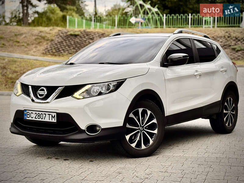 Nissan Qashqai 2015