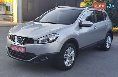 Позашляховик / Кросовер Nissan Qashqai 2010 в Звягелі