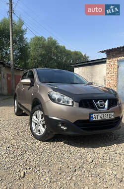 Позашляховик / Кросовер Nissan Qashqai 2011 в Коломиї