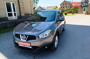 Внедорожник / Кроссовер Nissan Qashqai 2011 в Кременце