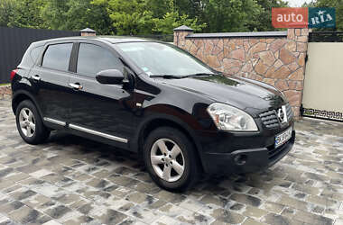 Позашляховик / Кросовер Nissan Qashqai 2007 в Березному
