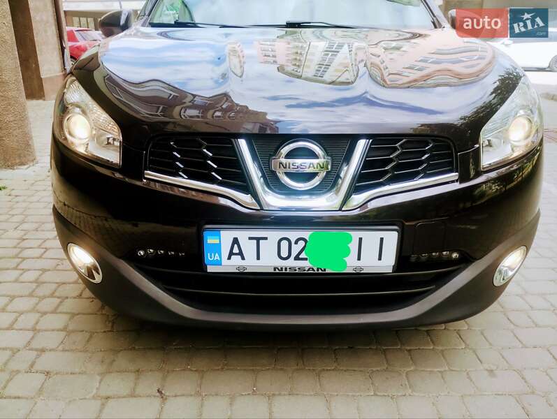 Внедорожник / Кроссовер Nissan Qashqai 2011 в Ивано-Франковске