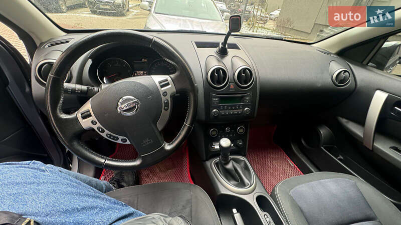 Внедорожник / Кроссовер Nissan Qashqai 2011 в Ивано-Франковске