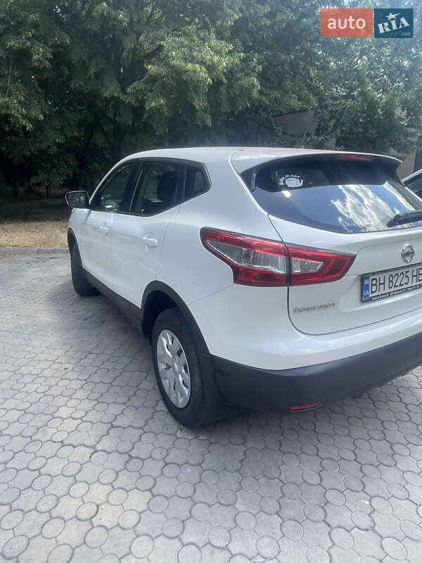 Позашляховик / Кросовер Nissan Qashqai 2016 в Одесі