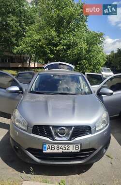 Позашляховик / Кросовер Nissan Qashqai 2011 в Києві