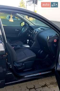 Позашляховик / Кросовер Nissan Qashqai 2012 в 