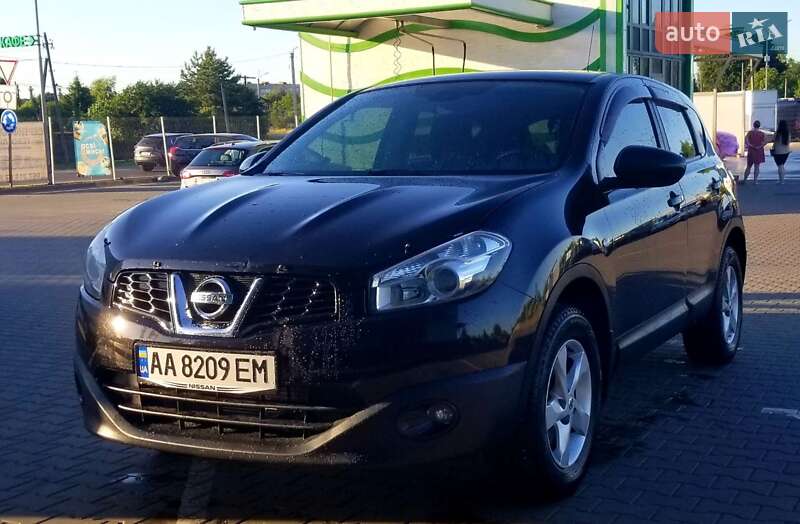 Внедорожник / Кроссовер Nissan Qashqai 2012 в Нововолынске