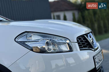 Позашляховик / Кросовер Nissan Qashqai 2013 в 