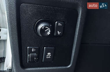 Позашляховик / Кросовер Nissan Qashqai 2013 в 