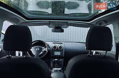 Позашляховик / Кросовер Nissan Qashqai 2013 в 