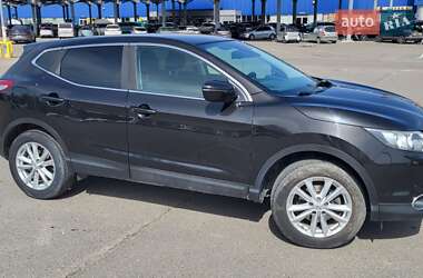 Внедорожник / Кроссовер Nissan Qashqai 2016 в 