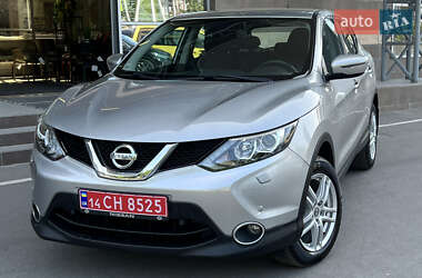 Позашляховик / Кросовер Nissan Qashqai 2016 в Тернополі