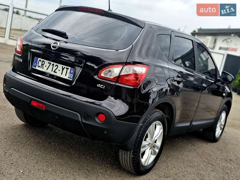 Позашляховик / Кросовер Nissan Qashqai 2011 в Самборі