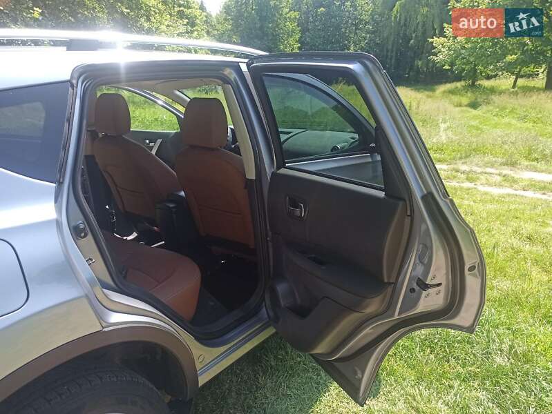 Внедорожник / Кроссовер Nissan Qashqai 2011 в Луцке