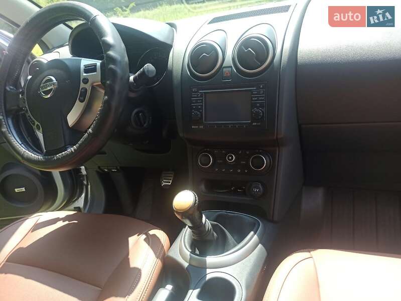 Внедорожник / Кроссовер Nissan Qashqai 2011 в Луцке