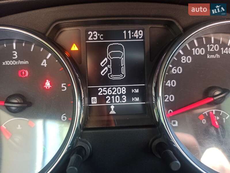 Внедорожник / Кроссовер Nissan Qashqai 2011 в Луцке