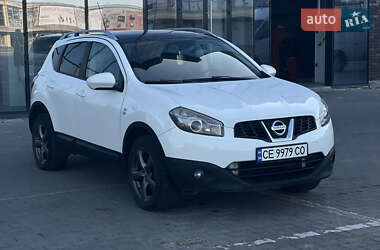 Внедорожник / Кроссовер Nissan Qashqai 2011 в Черновцах