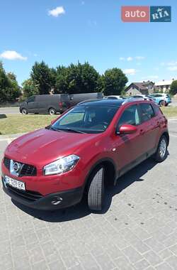 Внедорожник / Кроссовер Nissan Qashqai 2011 в Ивано-Франковске