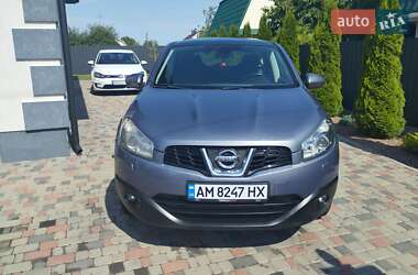 Внедорожник / Кроссовер Nissan Qashqai 2010 в 