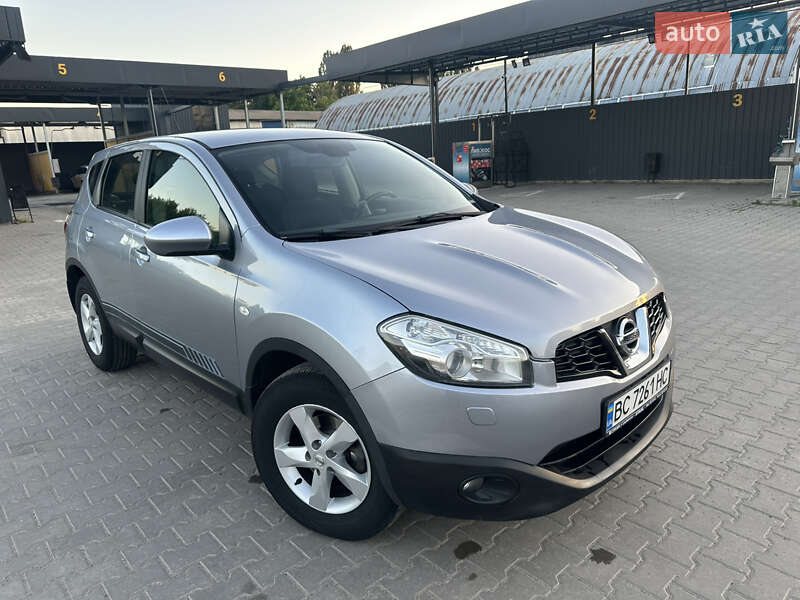 Позашляховик / Кросовер Nissan Qashqai 2012 в Хмельницькому