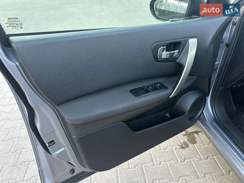Позашляховик / Кросовер Nissan Qashqai 2012 в Хмельницькому