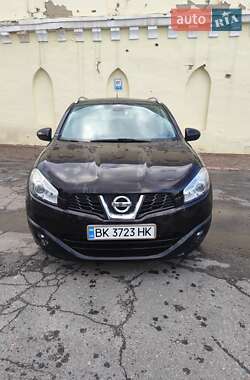 Позашляховик / Кросовер Nissan Qashqai 2010 в Охтирці