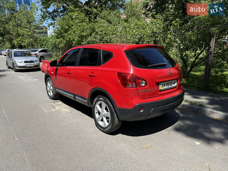 Позашляховик / Кросовер Nissan Qashqai 2008 в Києві