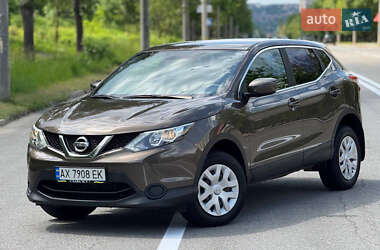 Позашляховик / Кросовер Nissan Qashqai 2016 в Харкові