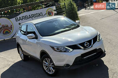 Позашляховик / Кросовер Nissan Qashqai 2015 в 